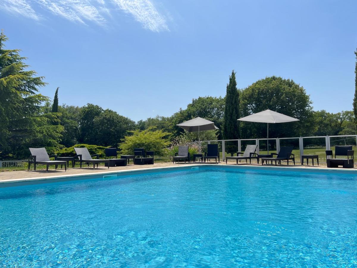 Best Western Le Bois De La Marche Лигуже Экстерьер фото