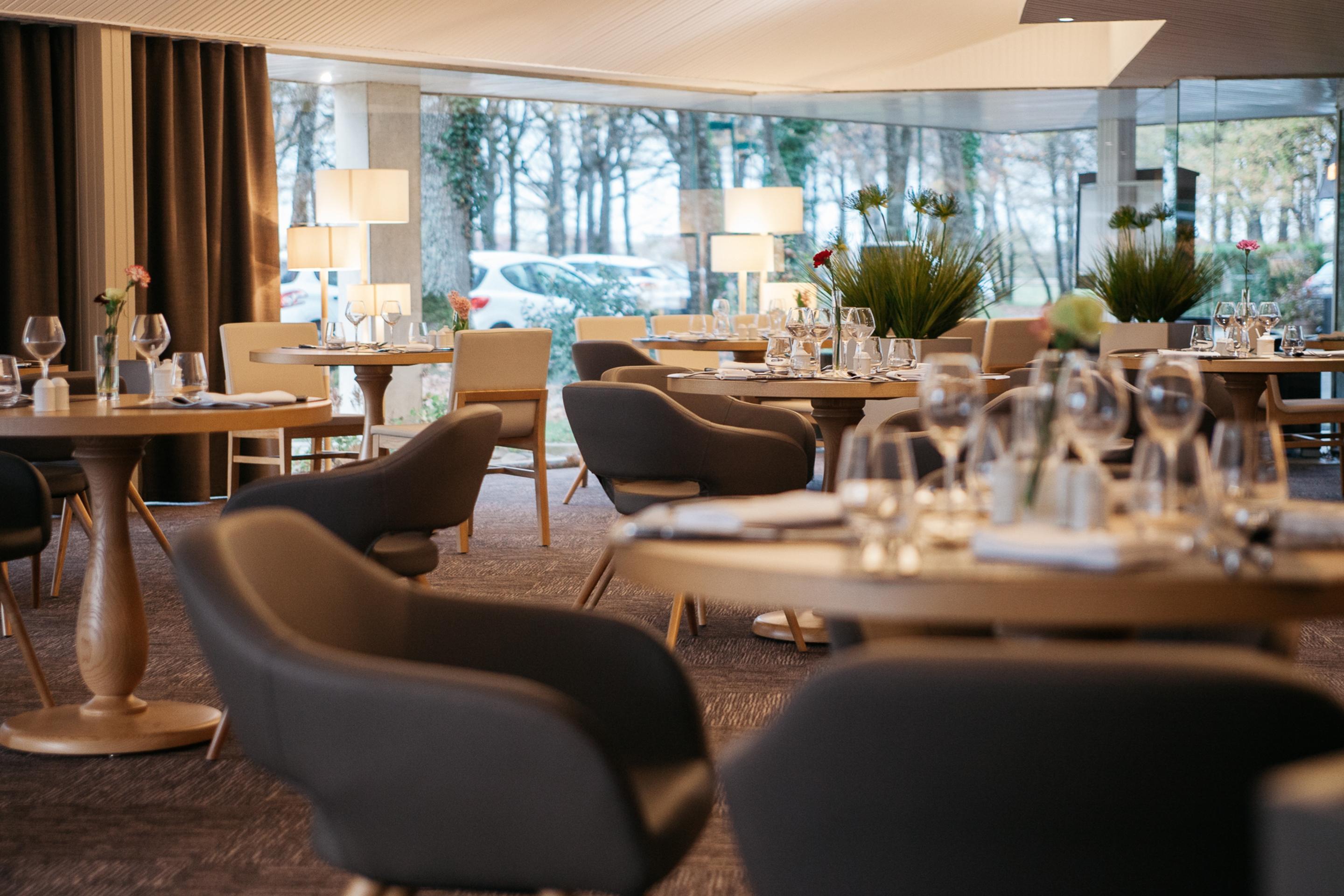 Best Western Le Bois De La Marche Лигуже Экстерьер фото